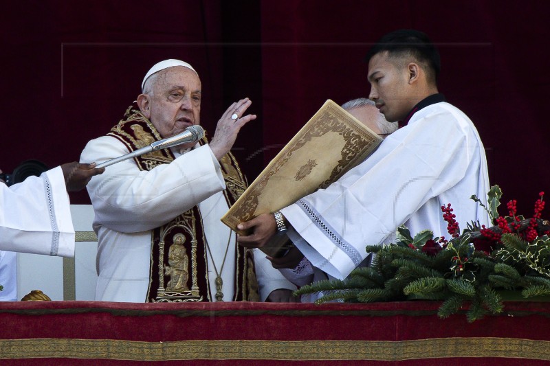 VATICAN CHRISTMAS