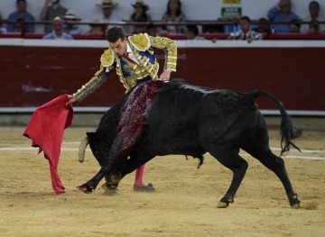 COLOMBIA BULLFIGHTING