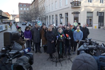 Konferencija za medije predsjedničke kandidatkinje Ivane Kekin