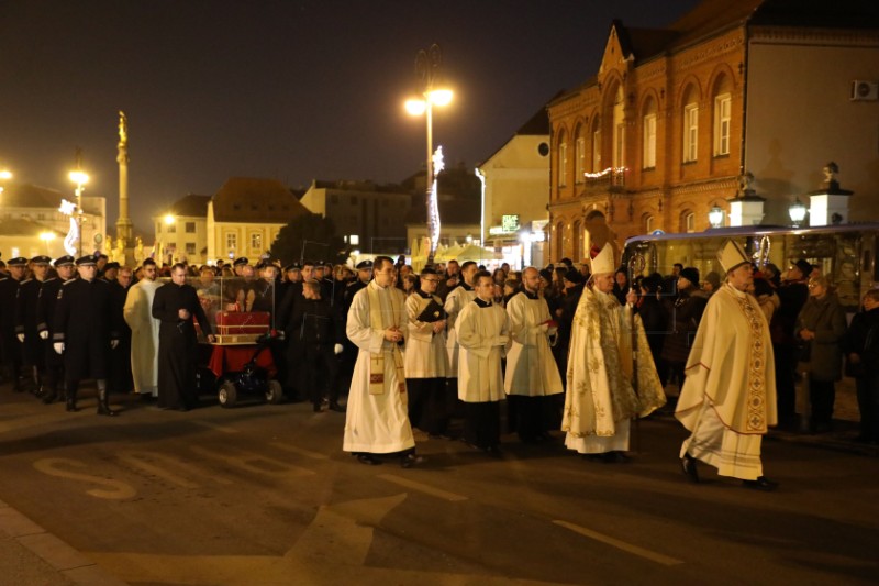 Prijenosom zemnih ostataka bl. Alojzija Stepinca otvorena Jubilarna godina 