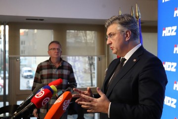 Plenković dao izjavu za medije