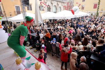 Zadar - Dječji program Nove godine na Narodnom trgu