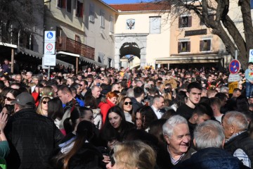 Podnevni doček Nove godine u Kastvu