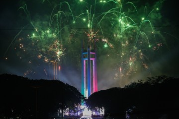 PHILIPPINES NEW YEAR