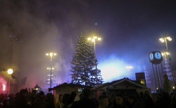 Doček Nove 2025 godine na Trgu bana Jelačića