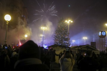 Doček Nove 2025 godine na Trgu bana Jelačića