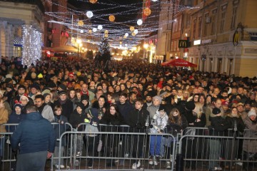 Rijeka: Doček nove 2025. godine na Korzu