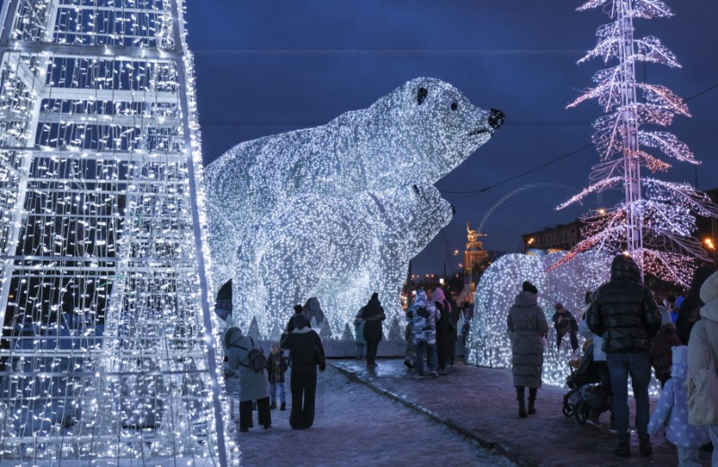 RUSSIA CHRISTMAS DECORATION