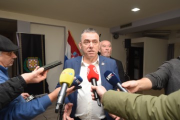 Predrag Mišić i Stipo Mlinarić održali konferenciju za novinare 