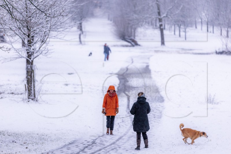 NETHERLANDS WEATHER