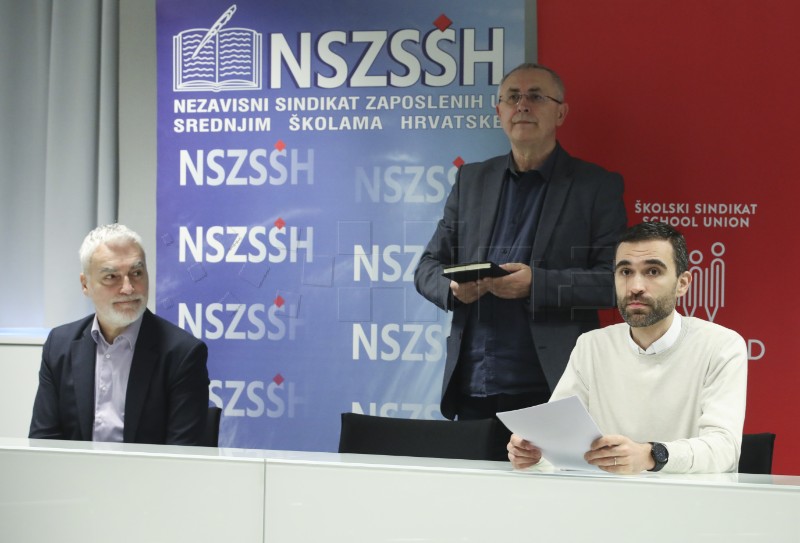 Konferencija za medije tri sindikata obrazovanja i znanosti 