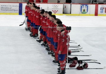  Mlada hrvatska reprezentacija u hokeju na ledu pobijedila Nizozemsku 