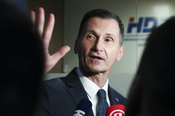 Dolasci na sjednicu Predsjedništva HDZ-a