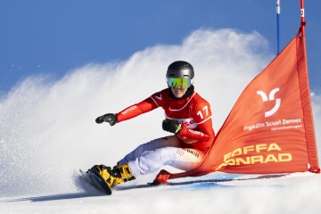 SWITZERLAND SNOW BOARDING