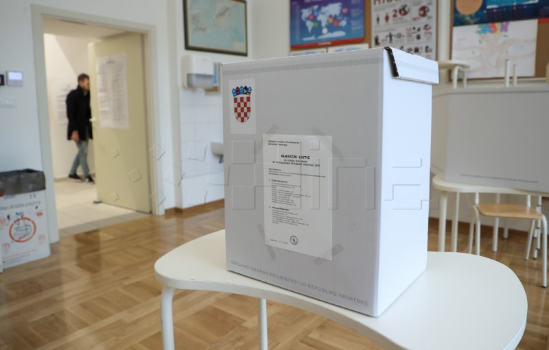 Izbori: Hrvatska u drugom krugu bira predsjednika