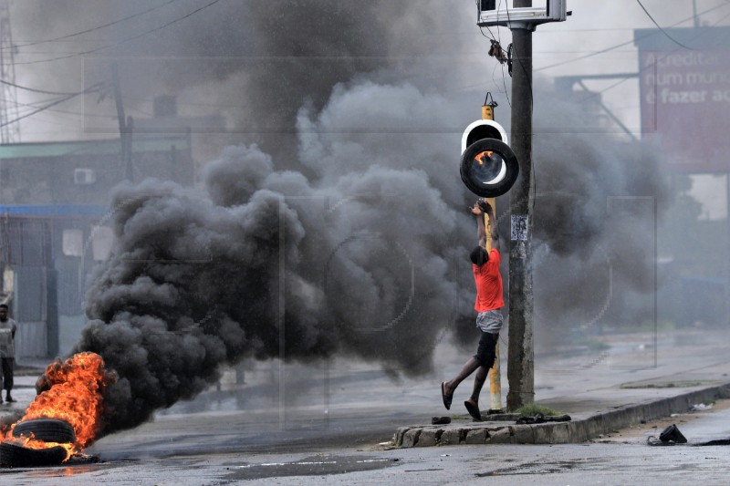 MOZAMBIQUE PROTEST