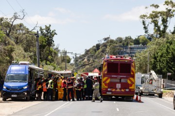 AUSTRALIA HOUSE COLLAPSE