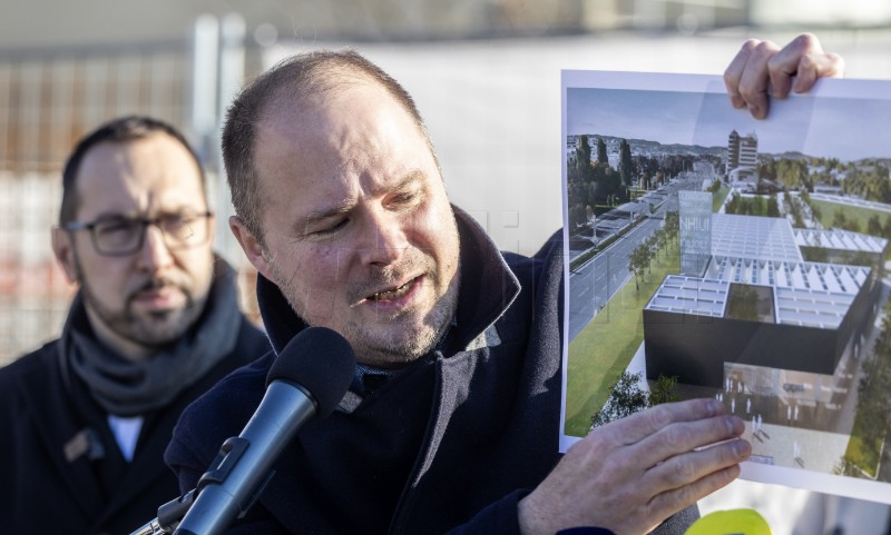 Tomašević obišao radove na izgradnji bazena Špansko