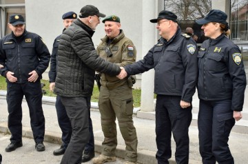 Božinović: Policija čvrsto čuva granicu, ali vodi računa i o ljudskim životima