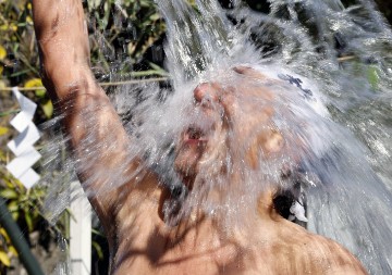 JAPAN TRADITIONS ICE BATH