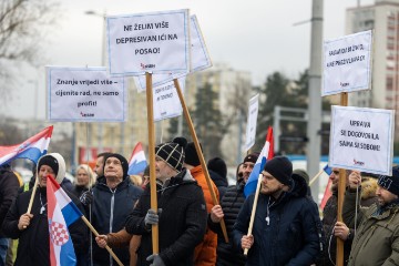 Prosvjed Nezavisnog sindikata radnika Hrvatske izpred INA-e