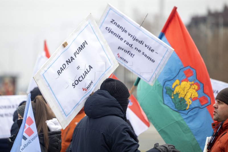 Prosvjed Nezavisnog sindikata radnika Hrvatske izpred INA-e