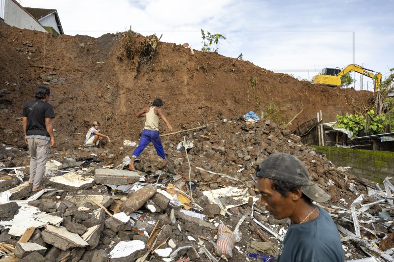 INDONESIA LANDSLIDE