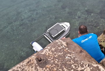 Pula: Porinut brod-robot za prikupljanje mikroplastike u moru