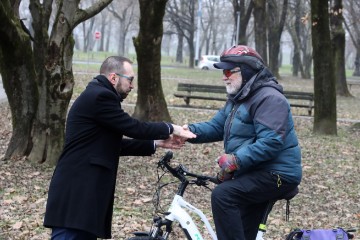 Gradonačelnik Tomašević obišao polupodzemne spremnike u Zapruđu