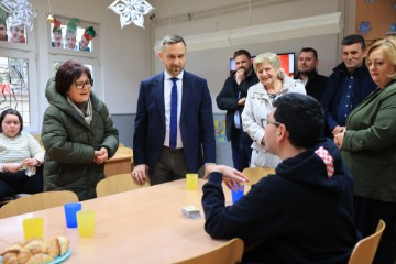 Ministar Piletić posjetio Đakovo