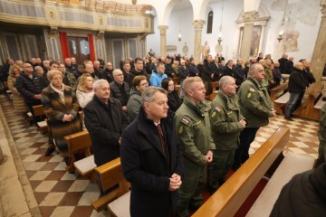 Zadar: Sveta misa za Domovinu Povodom 32. obljetnice VRO Maslenica 