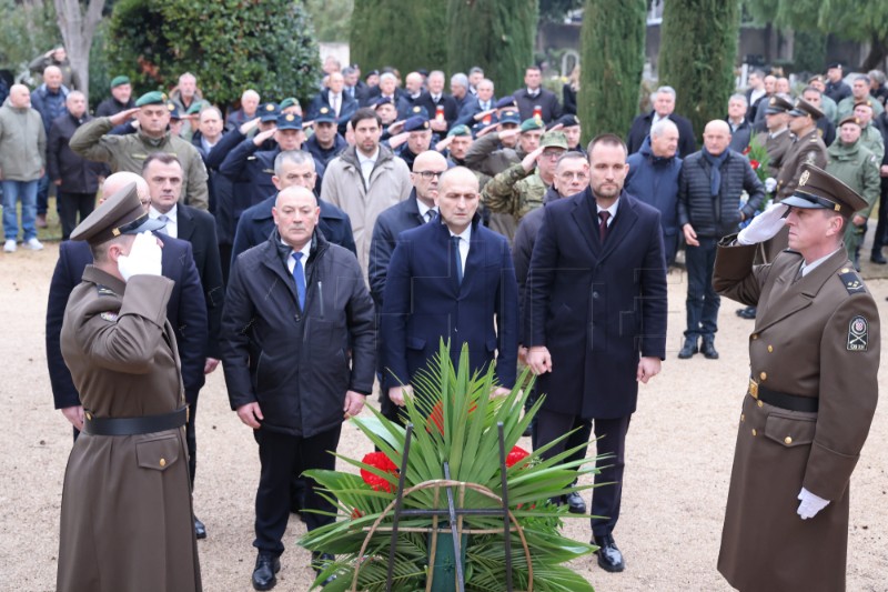 Obljetnica VRO Maslenica: Odana počast poginulim hrvatskim braniteljima