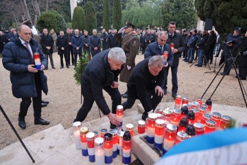 Obljetnica VRO Maslenica: Odana počast poginulim hrvatskim braniteljima