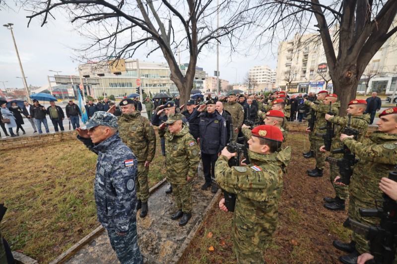 Odana počast poginulim hrvatskim braniteljima 4. gardijske brigade Pauci