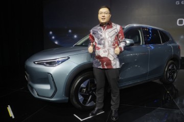 INDONESIA CHINA GEELY 