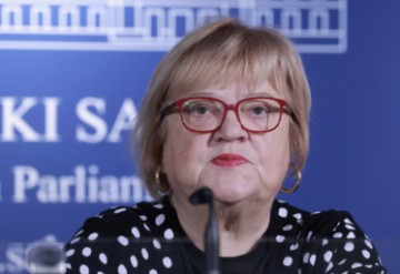 Konferencija za medije Anke Mrak-Taritaš i Dalije Orešković