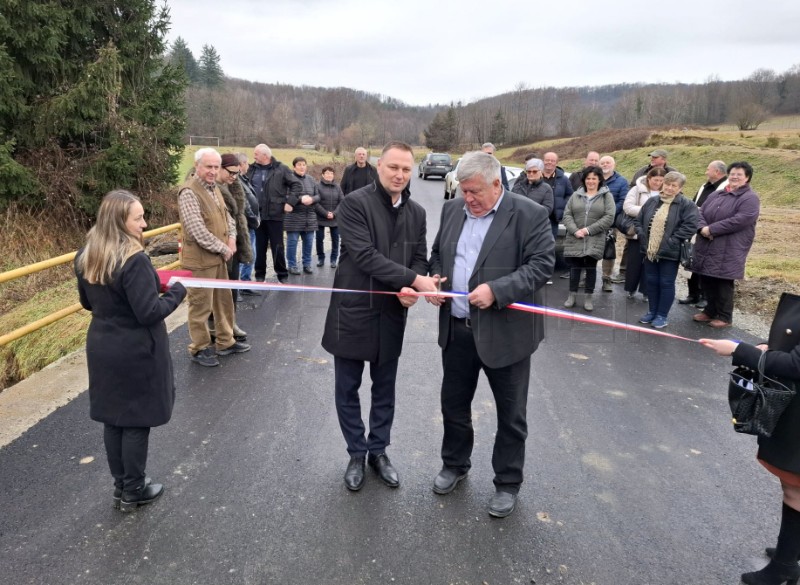 Župan Marušić obišao građevinske projekte u Općini Berek