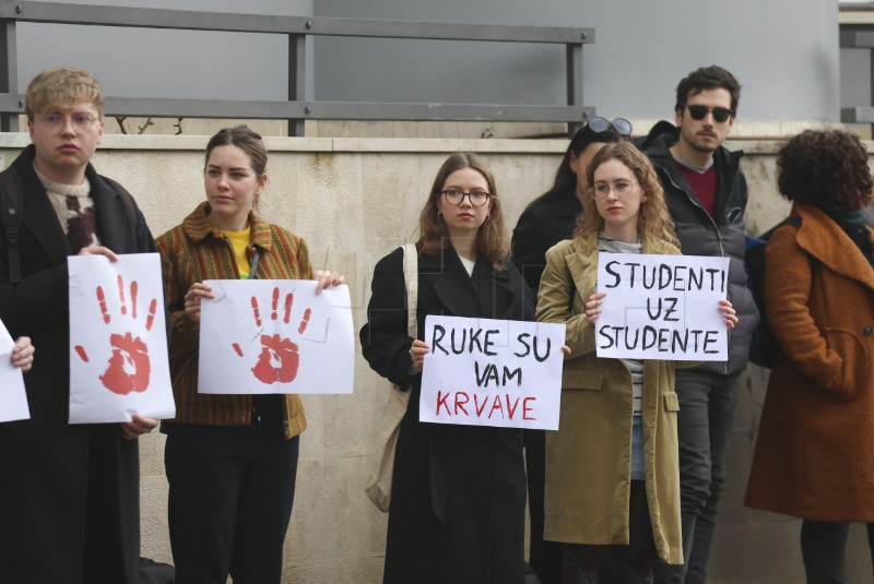 Mirna akcija solidarnosti za žrtve represivnog sustava u Srbiji