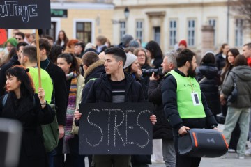 Prosvjed studenata Akademije za umjetnost i kulturu u Osijeku