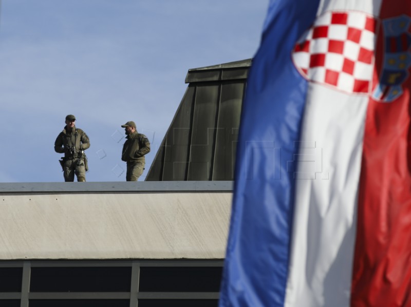 Denis Šmihal položio vijenac ispred Spomenika domovine