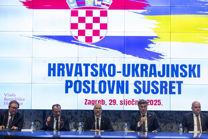 Predsjednici vlada Ukrajine i Hrvatske sastali se s hrvatskim gospodarstvenicima