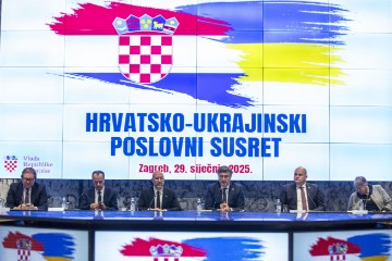 Predsjednici vlada Ukrajine i Hrvatske sastali se s hrvatskim gospodarstvenicima