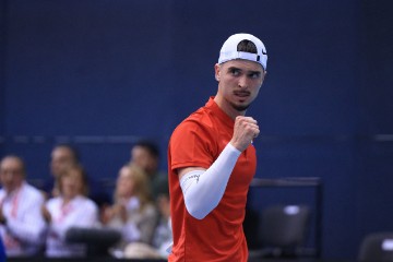 Davis Cup, Hrvatska - Slovačka, meč Dino Prižmić - Jozef Kovalik