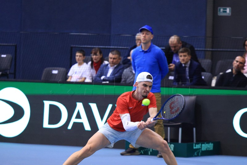 Davis Cup, Hrvatska - Slovačka, meč Dino Prižmić - Jozef Kovalik