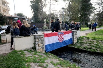 Zadar: Prosvjed "Spasimo Vruljicu" protiv devastacije prostora i zelenih površina