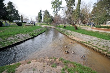 Zadar: Prosvjed "Spasimo Vruljicu" protiv devastacije prostora i zelenih površina