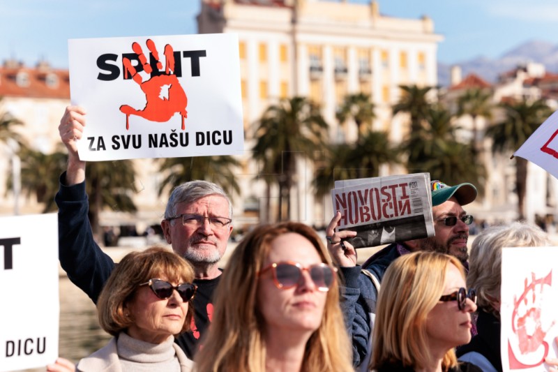 Split: Skup solidarnosti sa studentima u Srbiji