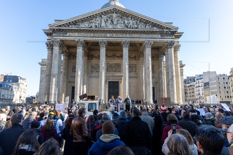 FRANCE IRAN PROTEST