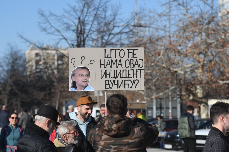 Prosvjedi u Srbiji: Počele blokade tri mosta u Novom Sadu