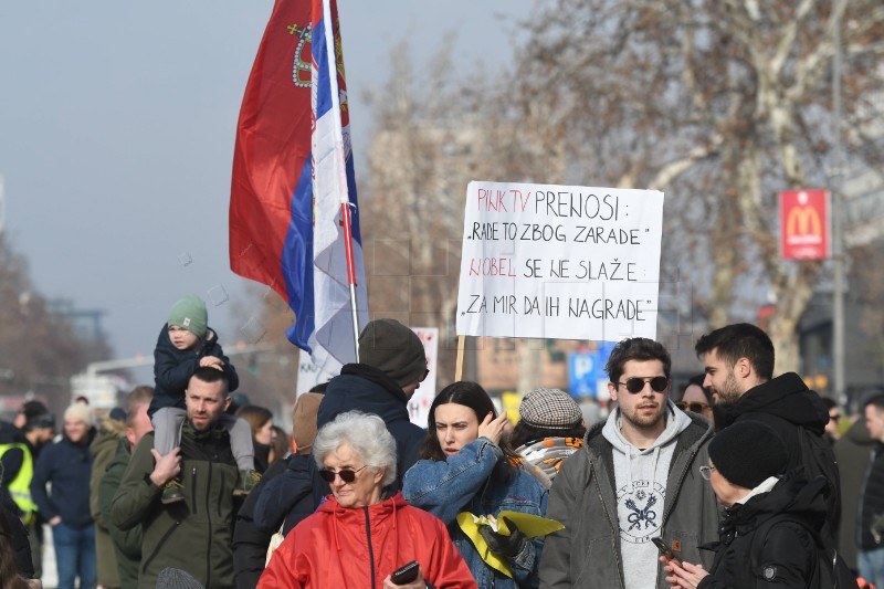 Nastavlja se blokada Mosta slobode u Novom Sadu